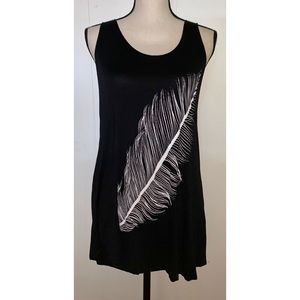 Black feather tank